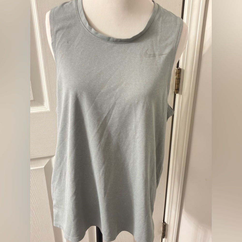 Nike Women's Gray Tank Top